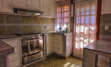 Casa Residencial La Luz con Jardín Exuberante