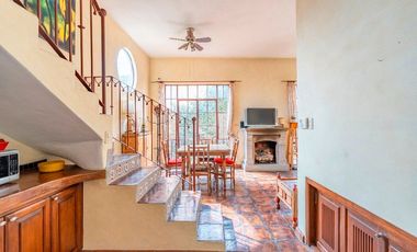 Joya de San Miguel: Casa Miramar, Colonial con Jardín Privado