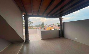 Casa Naranjos en Venta
