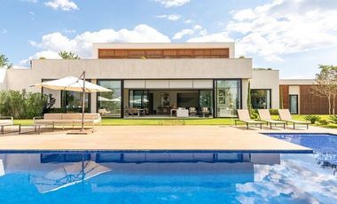 ALQUILER DE LINDA FINCA CARACOLI LLAMANOS AL3022495633 DISPONIBLE PARA TEMPORADA DICEMBRINA VEN A COMPARTIR EN FAMILIA.