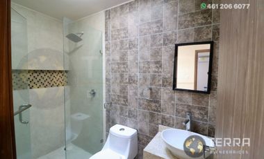 VENTA Casa 🏡  En Circuito Monarca Fraccionamiento Alteza Celaya Gto. Amplia y Equipada  3 Pisos con Roof Garden,  5 habitaciones