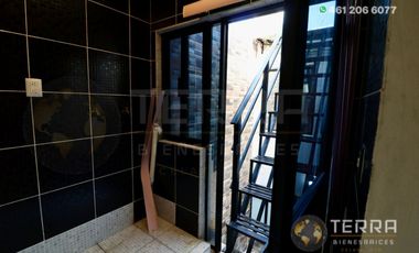 VENTA Casa 🏡  En Circuito Monarca Fraccionamiento Alteza Celaya Gto. Amplia y Equipada  3 Pisos con Roof Garden,  5 habitaciones