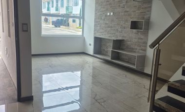 FANTASTICA CASA EN CONJUNTO CERRADO