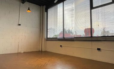 oficina en renta en plaza comercial  colonia La noria Via Atlixcayotl y circuito Juan Pablo II