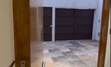 CASA EN RENTA LOMAS DE LA HUERTA