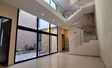 Casa en venta en Villa Magna