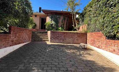 Venta de casa en Reñaca 4D / 3B / 9000UF