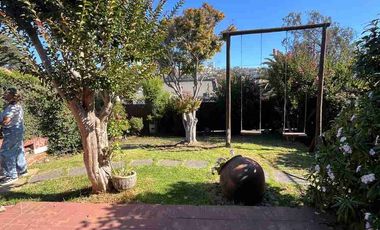 Venta de casa en Reñaca 4D / 3B / 9000UF