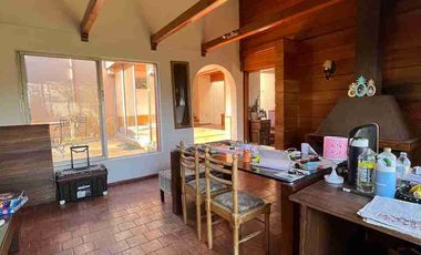 Venta de casa en Reñaca 4D / 3B / 9000UF