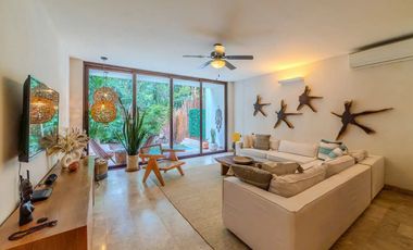 Vista verde garantizada! Exclusiva Propiedad de 2 recámaras con Jardín y Alberca en Luum Zama, Aldea Zama