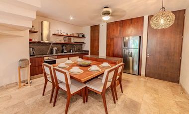 Vista verde garantizada! Exclusiva Propiedad de 2 recámaras con Jardín y Alberca en Luum Zama, Aldea Zama