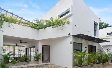 Moderno Townhouse de 3 Recámaras en la Mejor Zona de La Veleta