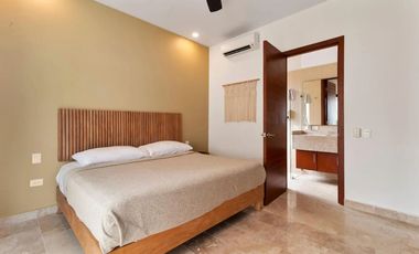 Moderno Townhouse de 3 Recámaras en la Mejor Zona de La Veleta
