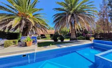 Casa en venta en Tequisquiapan, Fracc privado, Terreno 2,500 m2 ¡Solo para privilegiados!
