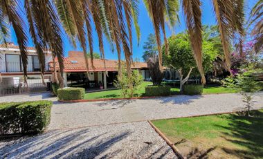Casa en venta en Tequisquiapan, Fracc privado, Terreno 2,500 m2 ¡Solo para privilegiados!