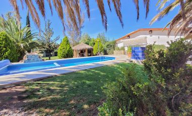 Casa en venta en Tequisquiapan, Fracc privado, Terreno 2,500 m2 ¡Solo para privilegiados!