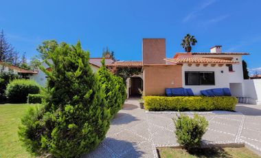 Casa en venta en Tequisquiapan, Fracc privado, Terreno 2,500 m2 ¡Solo para privilegiados!