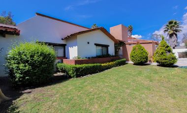 Casa en venta en Tequisquiapan, Fracc privado, Terreno 2,500 m2 ¡Solo para privilegiados!