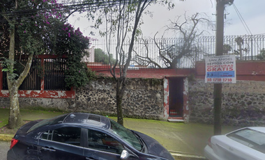 Casa en venta, a precio de REMATE en Tizapán San Ángel, CDMX ¡Compra directa con el Banco, no se aceptan créditos!