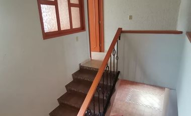 A PIE DE CALLE AMPLIOS ESPACIOS, FRENTE A GALERIAS METEPEC