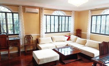 Luxury 6 Bedrooms House for Rent at Merville, Parañaque City