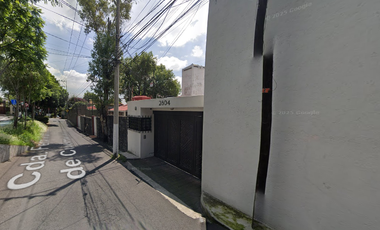 Casa en venta, precio de REMATE ubicada en San Jerónimo Lídice, Magdalena Contreras CDMX ¡Compra directa con el Banco, no se aceptan créditos!