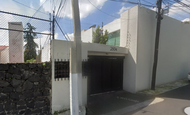 Casa en venta, precio de REMATE ubicada en San Jerónimo Lídice, Magdalena Contreras CDMX ¡Compra directa con el Banco, no se aceptan créditos!