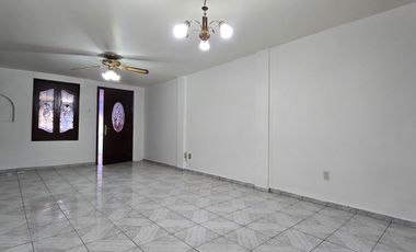 CASA EN VENTA EN SLP, COL TEQUIS