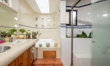 RESIDENCIA EN CLUB DE GOLF LA HACIENDA DE LEON CON HERMOISA VISTA AL CAMPO