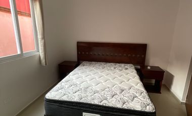 RENTA EN DSODZIL NORTE VILLA DENTRO DE PRIVADA CON PISCINA COMPARTIDA..