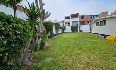CASA -TERRENO EN CHORRILLOS