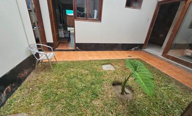 CASA -TERRENO EN CHORRILLOS