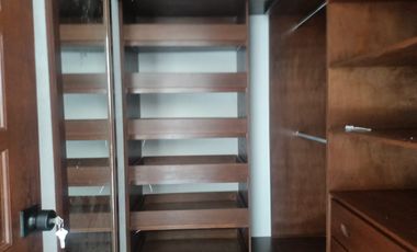 Casa con 3 Habitaciones y Terraza a la venta en Solares Banthi