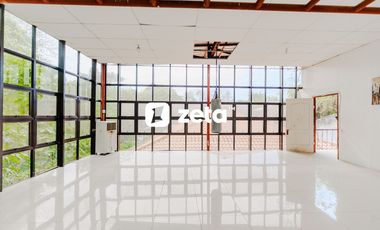 6-Bedroom House in Del Puerto Compound, Macasandig, CDO