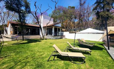 Hermosa Casa Paraíso en Renta con Alberca Ubicada en Fracc. Ixtapan de La Sal.