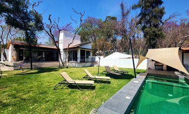 Hermosa Casa Paraíso en Renta con Alberca Ubicada en Fracc. Ixtapan de La Sal.