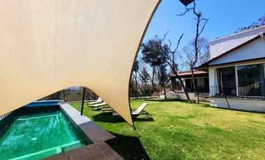 Hermosa Casa Paraíso en Renta con Alberca Ubicada en Fracc. Ixtapan de La Sal.