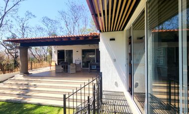 Hermosa Casa Paraíso en Renta con Alberca Ubicada en Fracc. Ixtapan de La Sal.