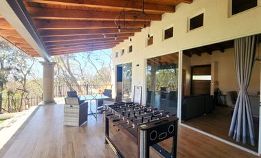 Hermosa Casa Paraíso en Renta con Alberca Ubicada en Fracc. Ixtapan de La Sal.