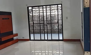 FOR SALE OR FOR RENT- HOUSE & LOT IN BF HOMES VILLAGE PARANAQUE CITY