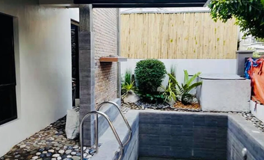 FOR SALE OR FOR RENT- HOUSE & LOT IN BF HOMES VILLAGE PARANAQUE CITY