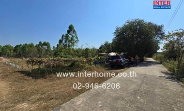 Vacant land 40 rai 49.9 sq.w. Vacant land near Nong Saeng School, near Nong Saeng School, Talat Road, Rural Highway 3239, Pak Phli, Nakhon Nayok