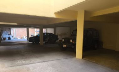 Rento departamento amueblado basico de  4 recamaras 2 baños cochera 2 autos en zona Angelópolis $16,000