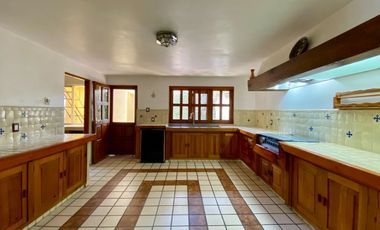 Casa en Venta en Palmira, Cuernavaca