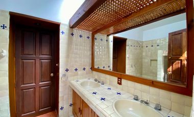 Casa en Venta en Palmira, Cuernavaca