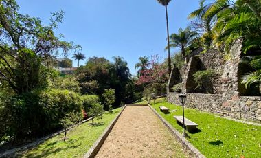 Casa en Venta en Palmira, Cuernavaca