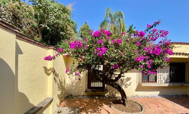 Casa en Venta en Palmira, Cuernavaca