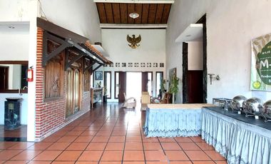 Guesthouse 14 Kamar dekat Jalan Damai Palagan