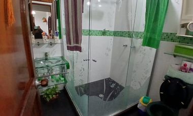 Venta hermoso Apartamento 2do piso en Navarra ( Bello )