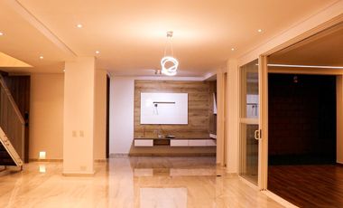 Casa de lujo en Portales del Castillo, Jamundí (4 hab – 378 m²)